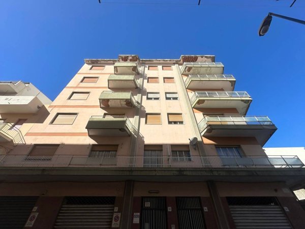 appartamento in vendita a Barcellona Pozzo di Gotto in zona Centro Città