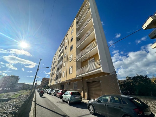 appartamento in vendita a Barcellona Pozzo di Gotto in zona Centro Città