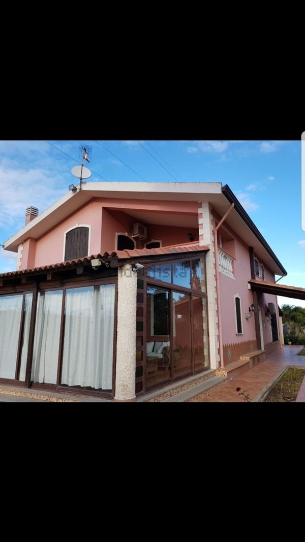 casa indipendente in vendita a Barcellona Pozzo di Gotto in zona Oreto