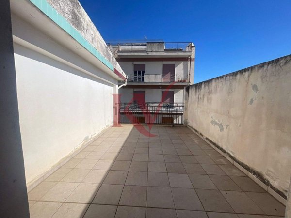 appartamento in vendita a Barcellona Pozzo di Gotto in zona Centro Città