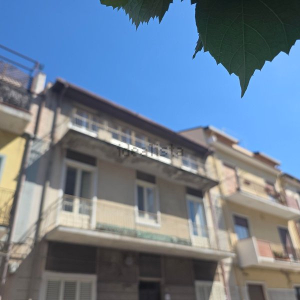 appartamento in vendita a Barcellona Pozzo di Gotto in zona Centro Città