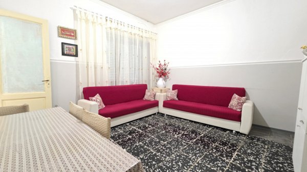 casa indipendente in vendita a Barcellona Pozzo di Gotto in zona Centro Città