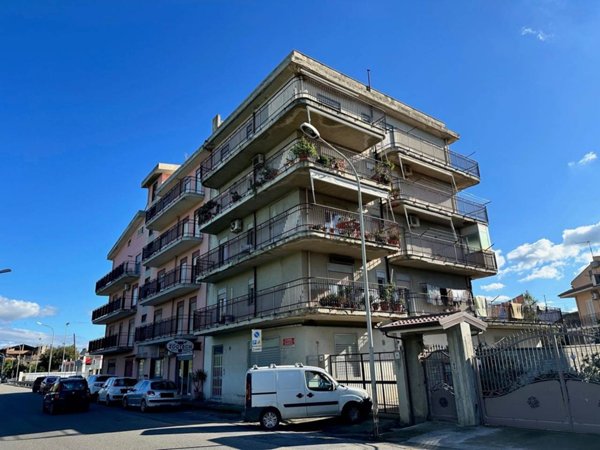 appartamento in vendita a Barcellona Pozzo di Gotto