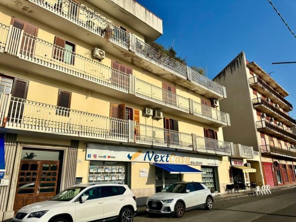 appartamento in vendita a Barcellona Pozzo di Gotto in zona Centro Città