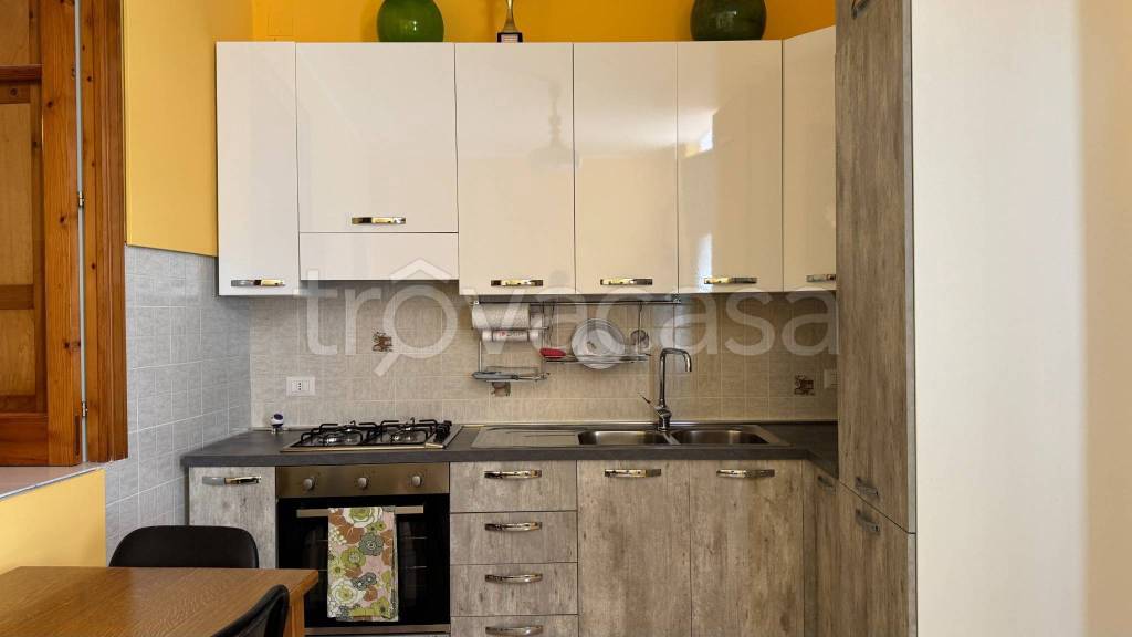 casa indipendente in vendita a Barcellona Pozzo di Gotto