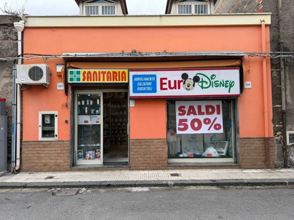 negozio in vendita a Barcellona Pozzo di Gotto in zona Sant'Antonio