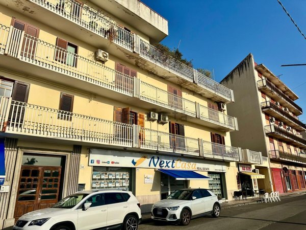 appartamento in vendita a Barcellona Pozzo di Gotto in zona Centro Città