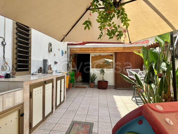 casa indipendente in vendita a Barcellona Pozzo di Gotto in zona Centineo
