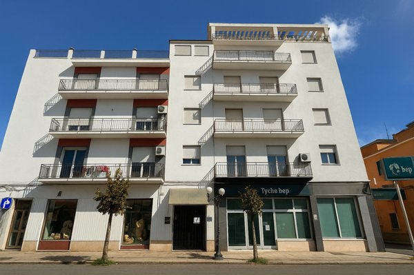 appartamento in vendita a Barcellona Pozzo di Gotto in zona Centro Città