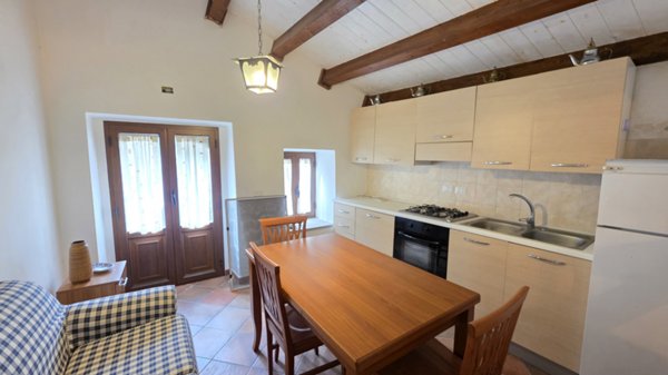 casa indipendente in vendita a Basicò