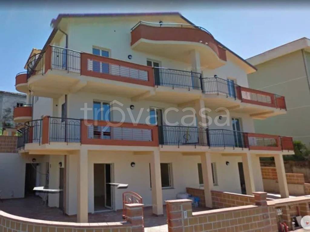 appartamento in vendita a Brolo