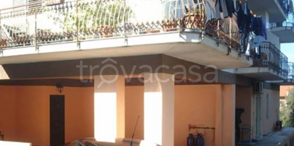 appartamento in vendita a Brolo