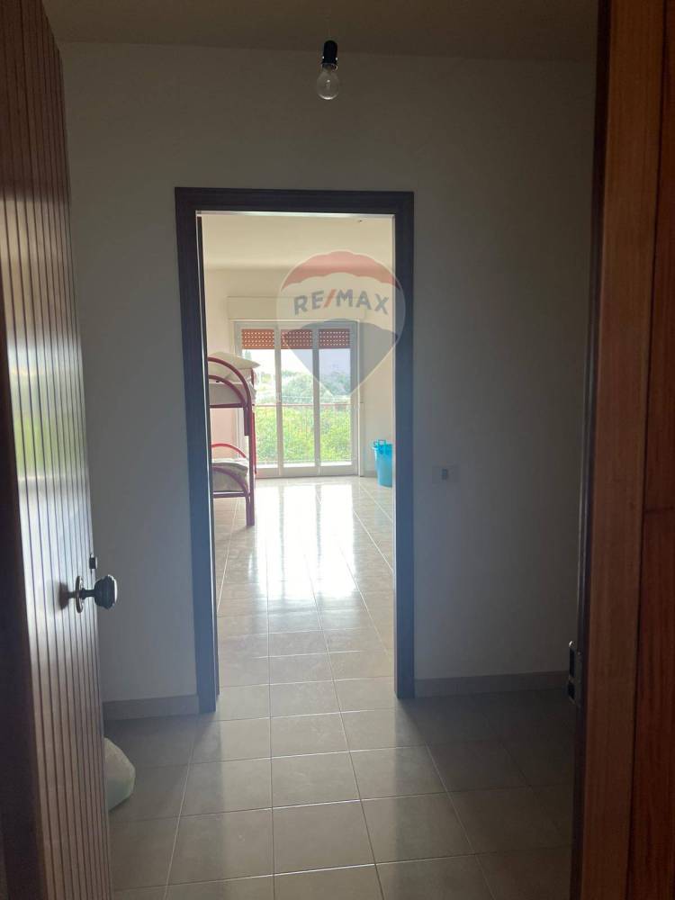 appartamento in vendita a Brolo