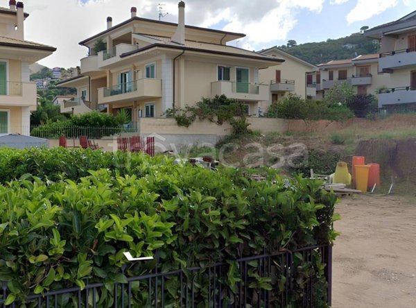 appartamento in vendita a Brolo