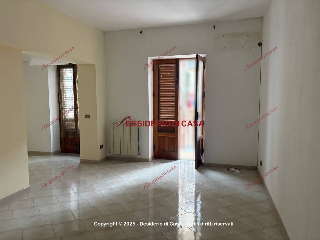 appartamento in vendita a Brolo