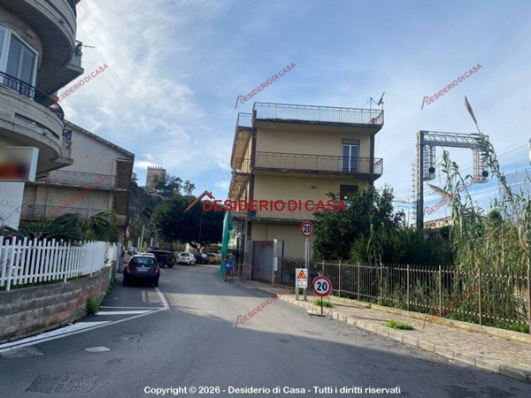 appartamento in vendita a Brolo