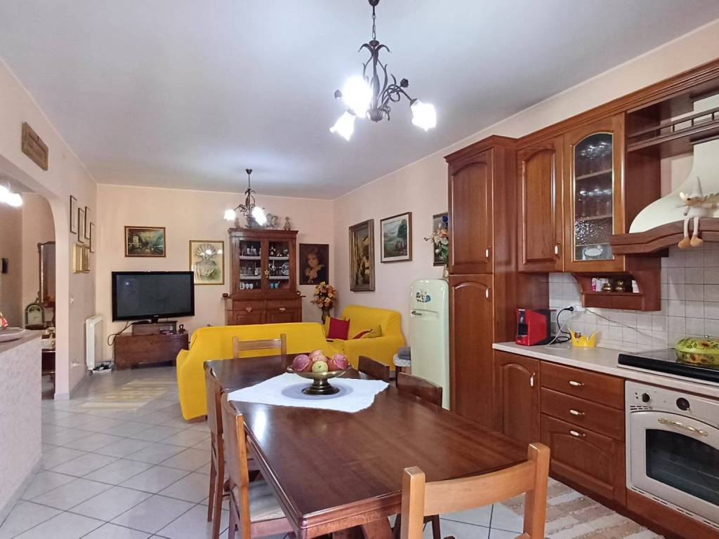 appartamento in vendita a Brolo