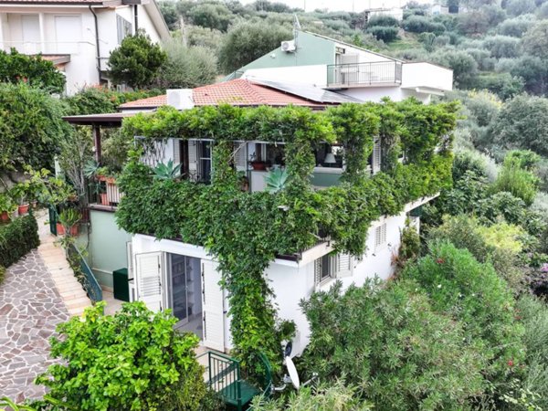 casa indipendente in vendita a Capo d'Orlando