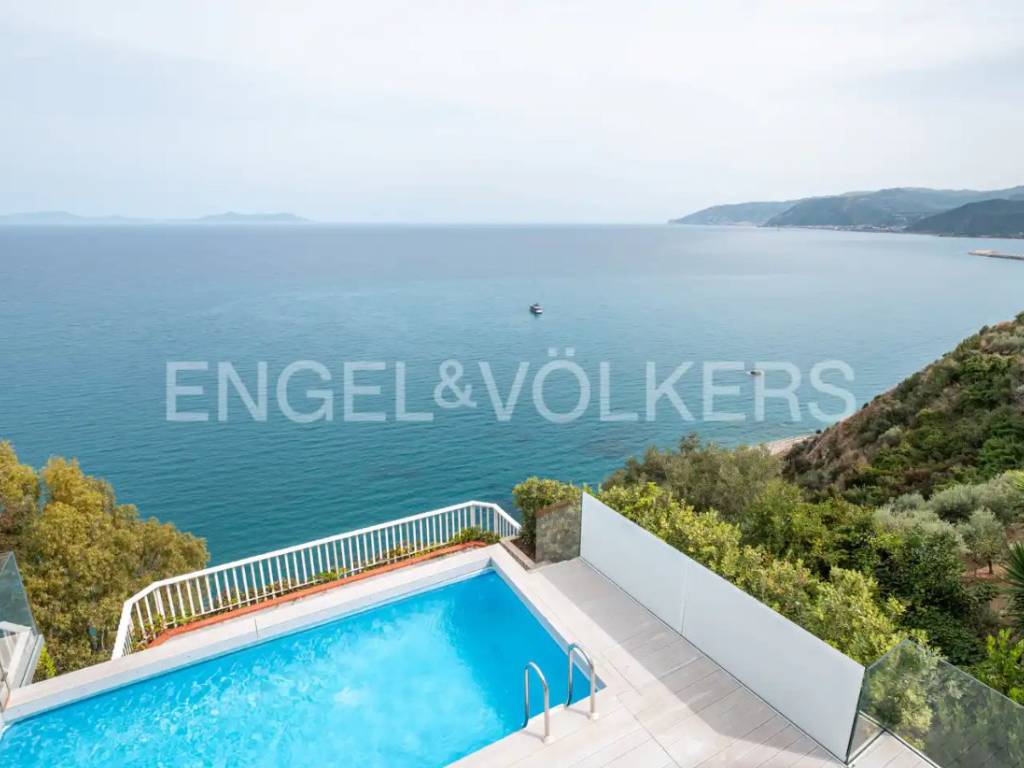 casa indipendente in vendita a Capo d'Orlando