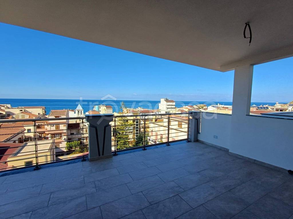 appartamento in vendita a Capo d'Orlando