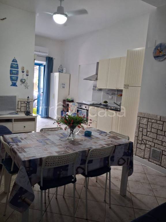 appartamento in vendita a Capo d'Orlando