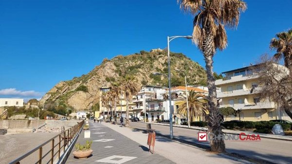 appartamento in vendita a Capo d'Orlando