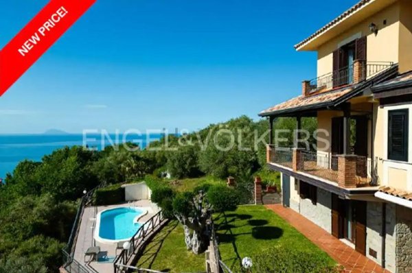 casa indipendente in vendita a Capo d'Orlando