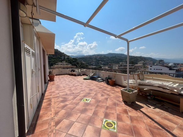 appartamento in vendita a Capo d'Orlando