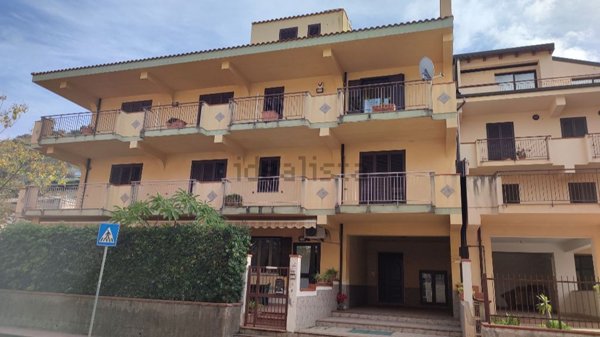 appartamento in vendita a Capo d'Orlando