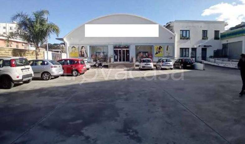 capannone in vendita a Capo d'Orlando