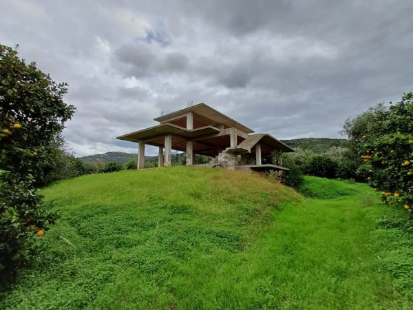 casa indipendente in vendita a Capo d'Orlando