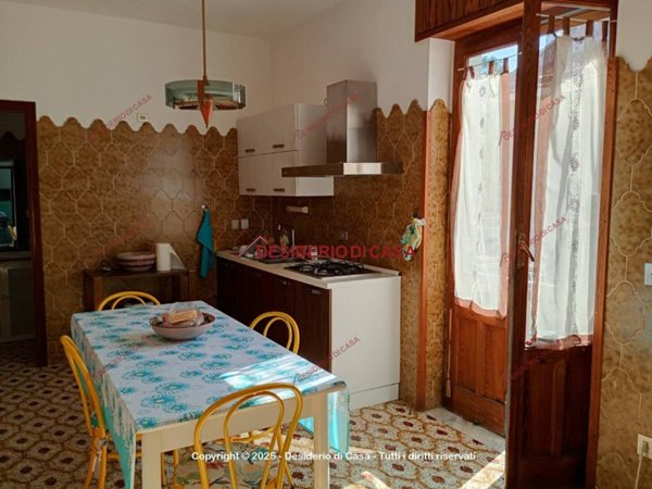 appartamento in vendita a Capo d'Orlando