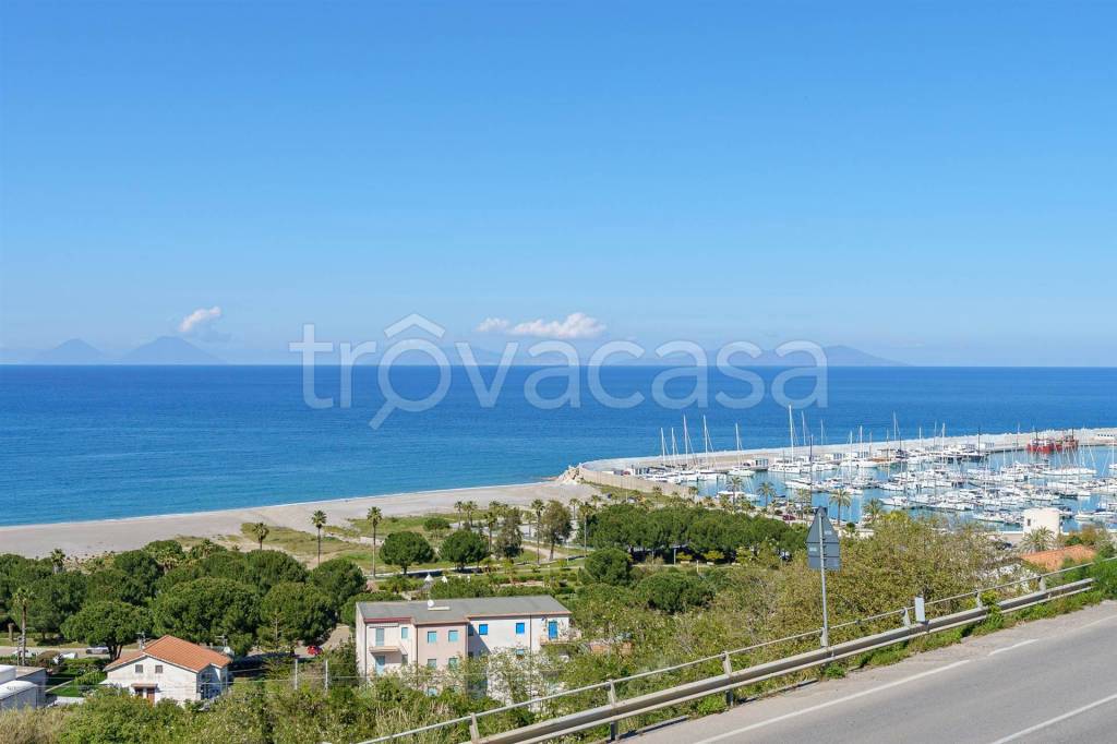 appartamento in vendita a Capo d'Orlando