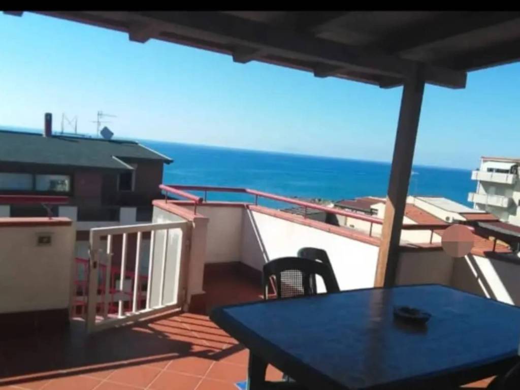 appartamento in vendita a Capo d'Orlando