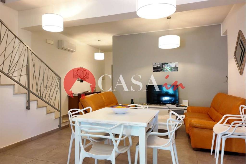casa indipendente in vendita a Capo d'Orlando