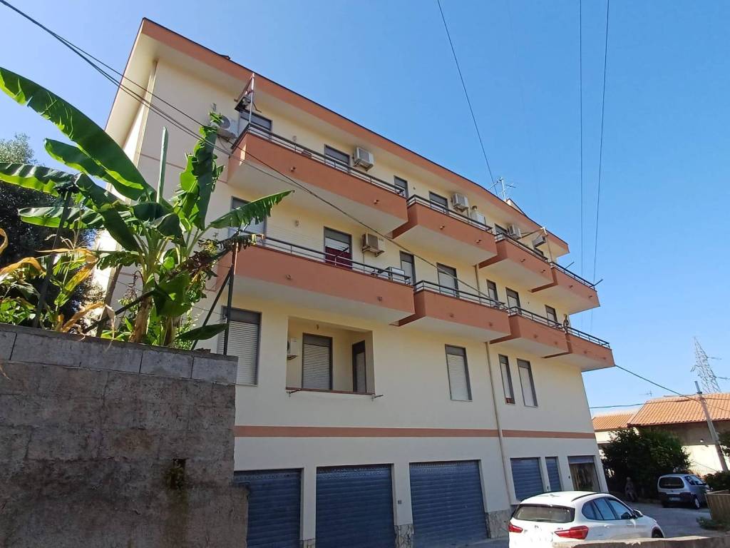 appartamento in vendita a Capo d'Orlando