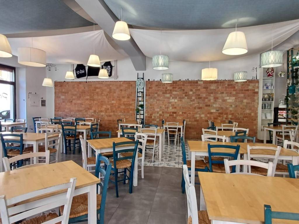 negozio in vendita a Capo d'Orlando