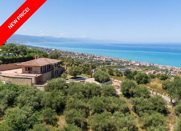 casa indipendente in vendita a Capo d'Orlando