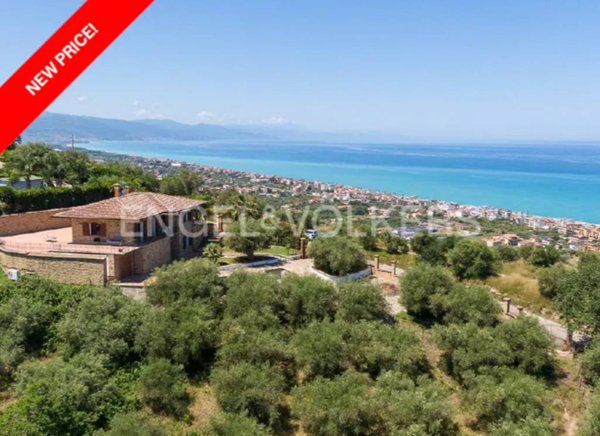 casa indipendente in vendita a Capo d'Orlando