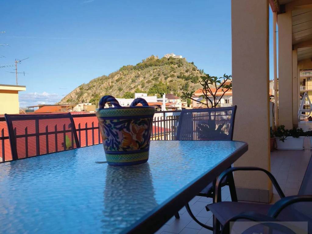 appartamento in vendita a Capo d'Orlando