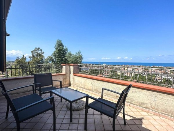 casa indipendente in vendita a Capo d'Orlando