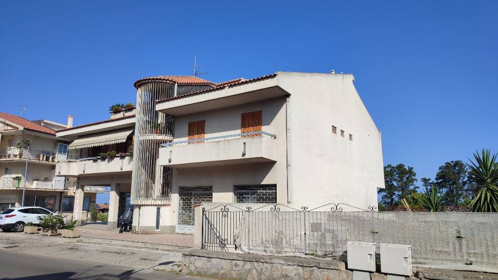 appartamento in vendita a Capo d'Orlando