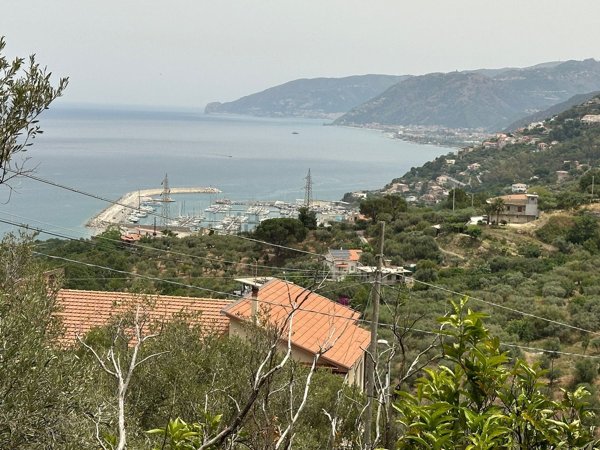 casa indipendente in vendita a Capo d'Orlando