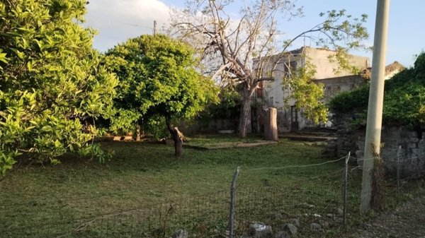 casa indipendente in vendita a Capo d'Orlando