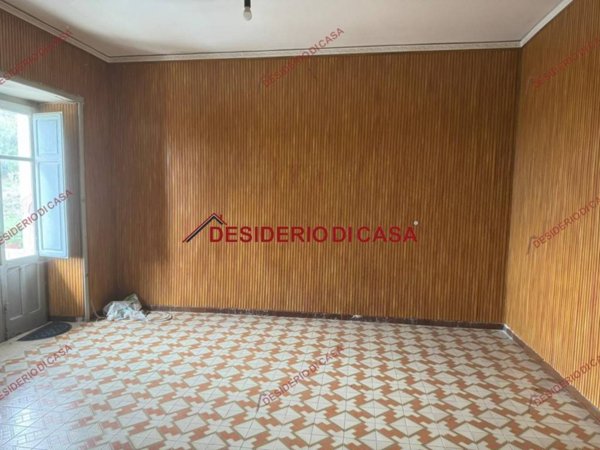 casa indipendente in vendita a Capo d'Orlando