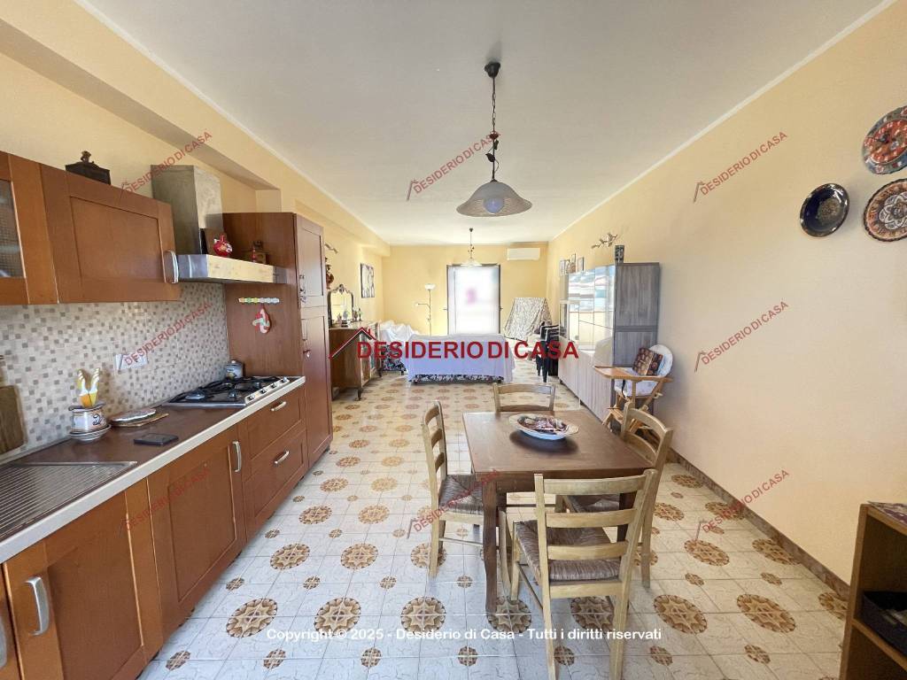appartamento in vendita a Capo d'Orlando
