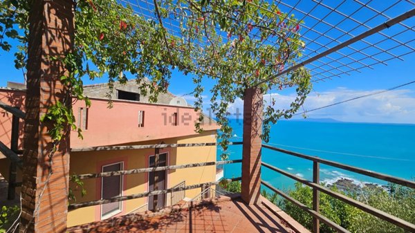 appartamento in vendita a Capo d'Orlando