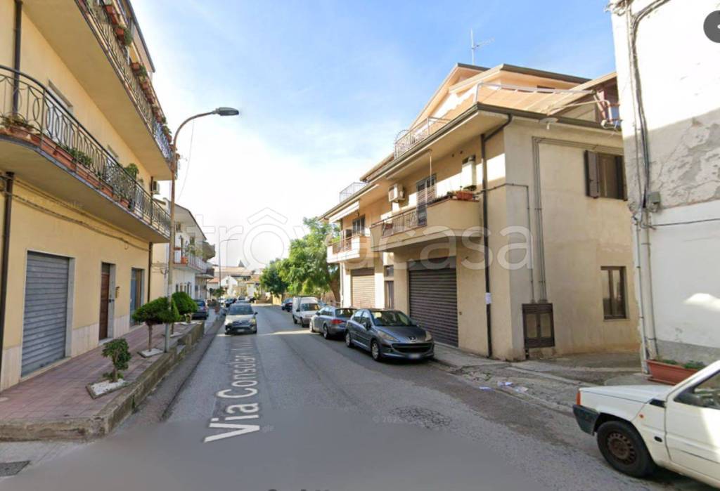 locale commerciale in vendita a Capo d'Orlando