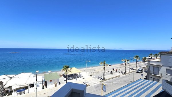 appartamento in vendita a Capo d'Orlando