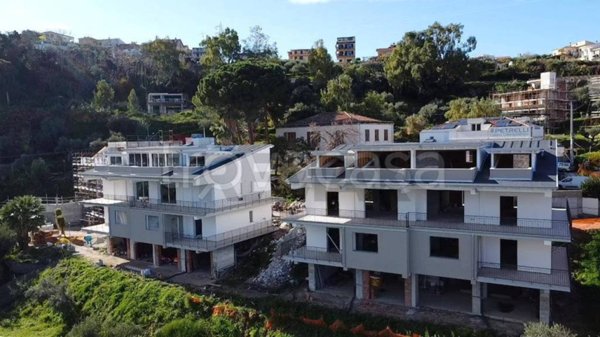 appartamento in vendita a Capo d'Orlando